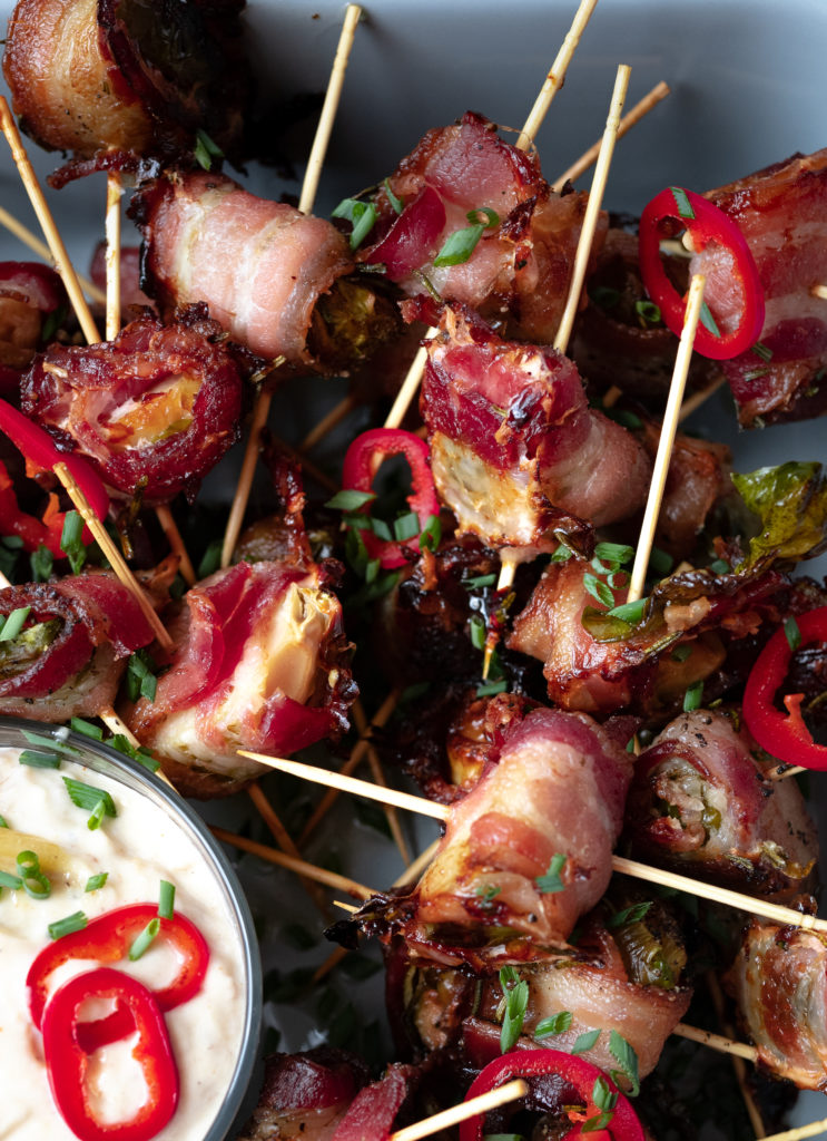 bacon wrapped brusel sprouts with garlic confit dip