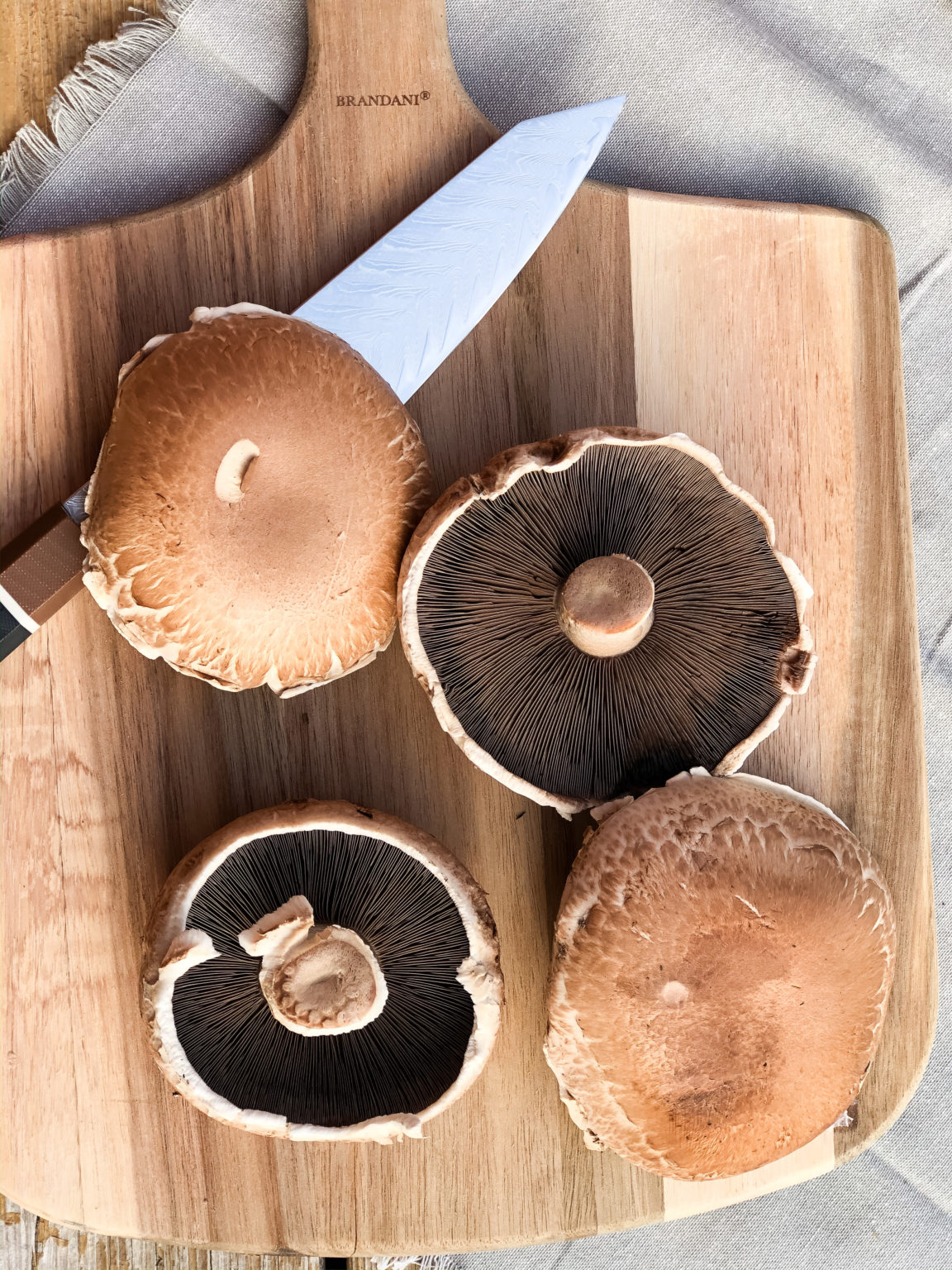 tuscan barley stuffed mushrooms - thecommunalfeast.com