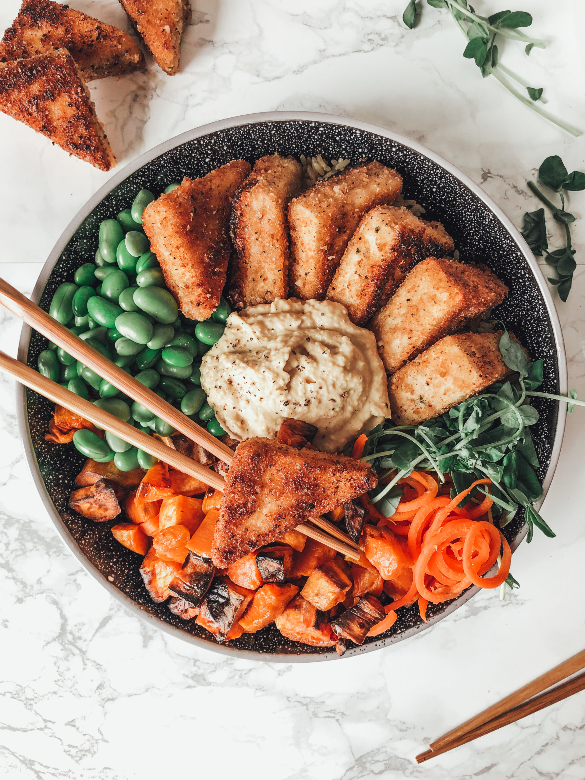 crispy tofu buddha bowl - thecommunalfeast.com