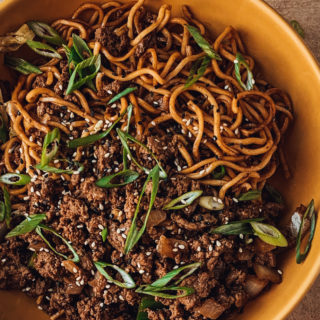 minced beef pan-fried noodles - thecommunalfeast.com