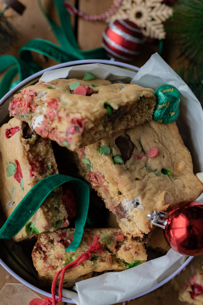 cookie box with holiday blondies