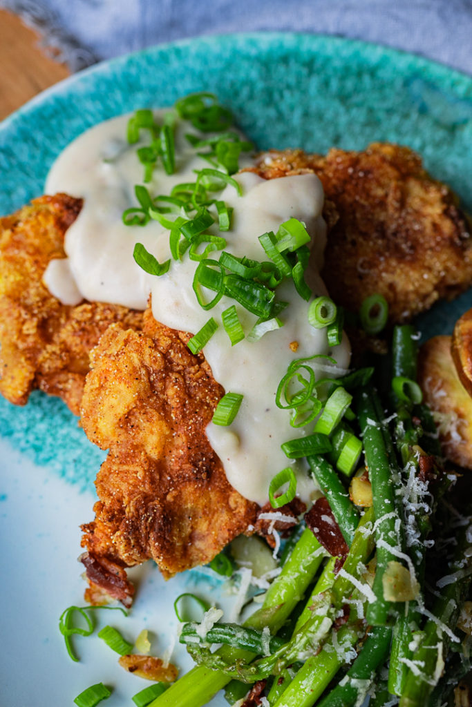 fried chicken cutlets with herbed country gravy